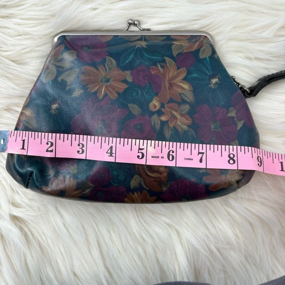 Patricia Nash Cassini Clutch Kisslock Wristlet‎ Peruvian Painting Leather